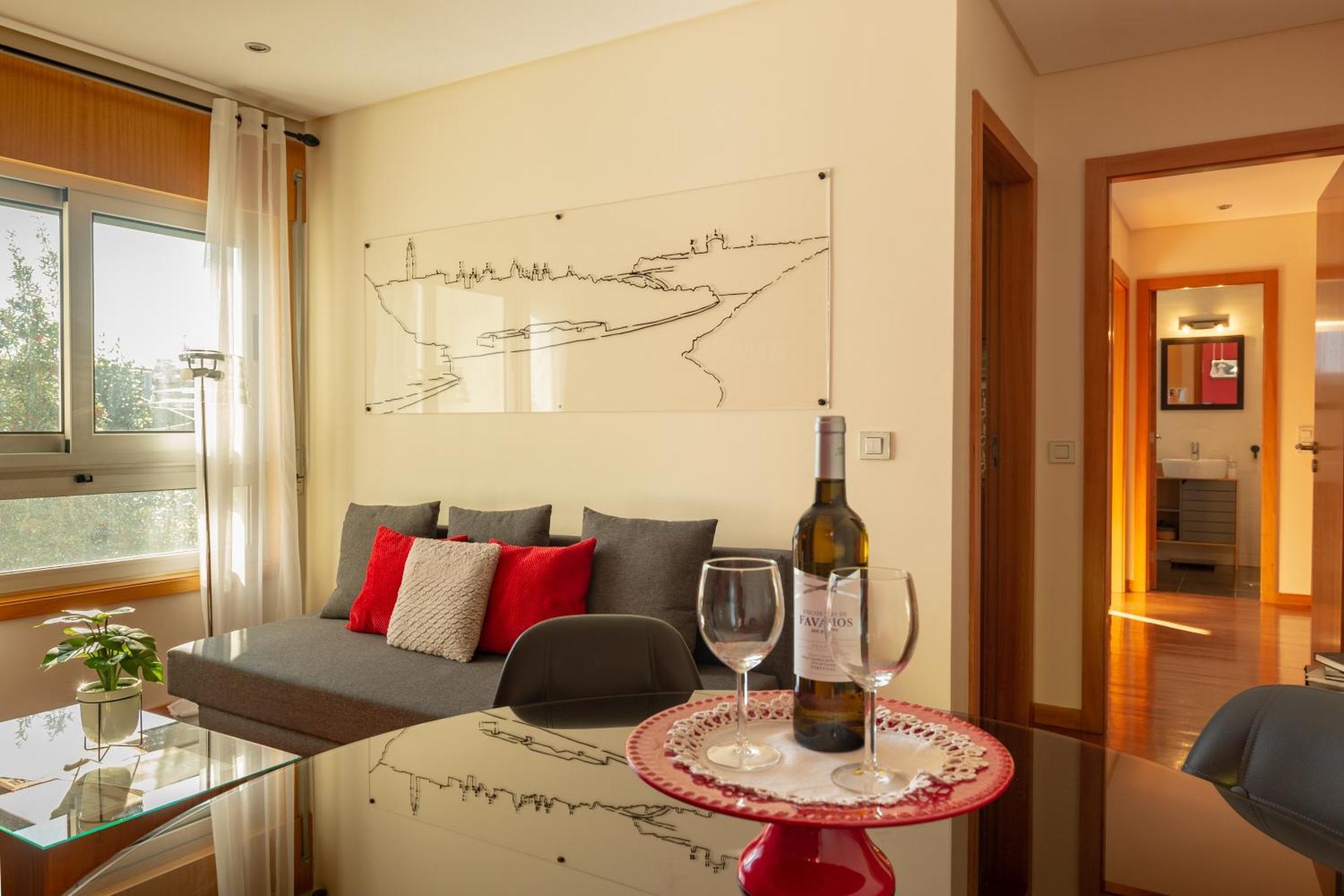 Francos Relaxing Apartment By The Metro OOporto Esterno foto