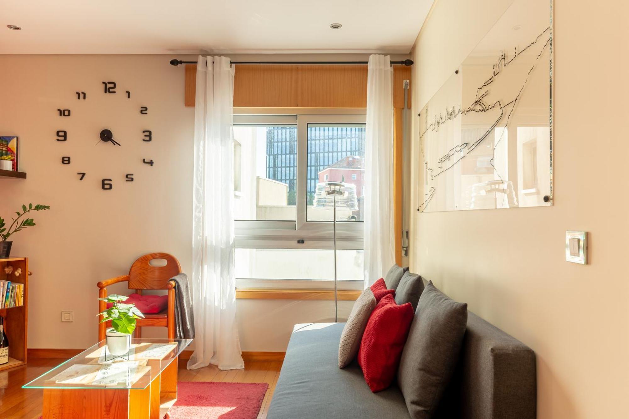 Francos Relaxing Apartment By The Metro OOporto Esterno foto